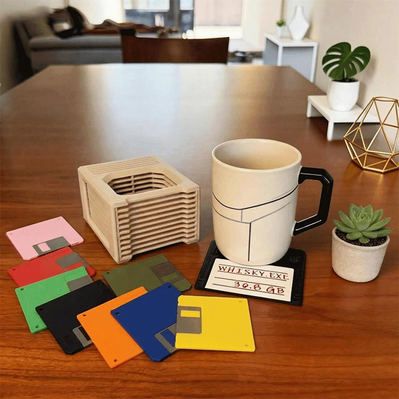 6pcs Retro Floppy Disk Shaped  – Desk Setup Retro Bewertung und Preis